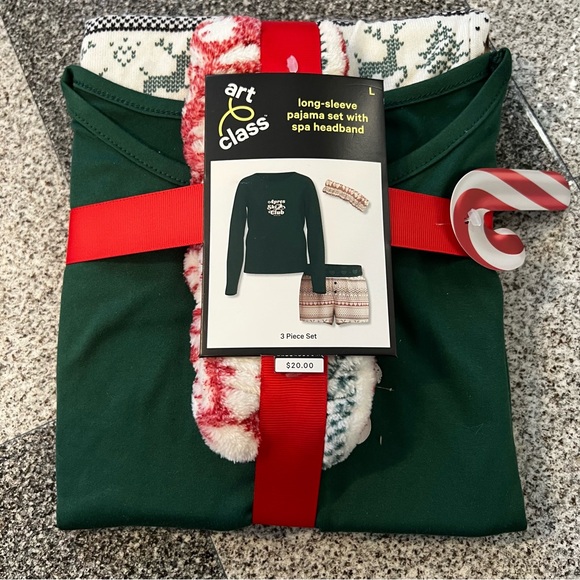NWT Art Class Girl's Holiday Long Sleeve Pajama Set With Spa Headband- Size L - Picture 2 of 3
